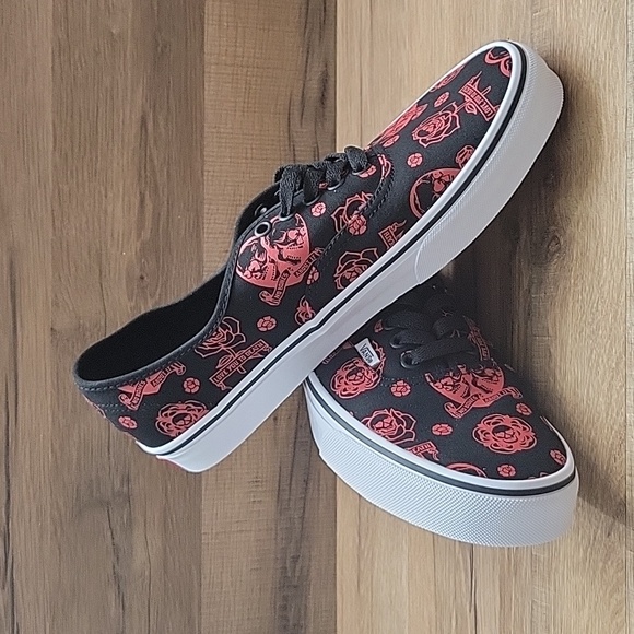 Van's Authentic Brand new in the box authentic uper textile.size men 9.5. - Picture 4 of 11